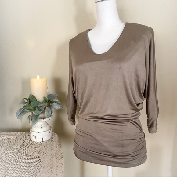 Guess by Marciano Chic Gold Tunic /Top / Dress - Picture 4 of 8